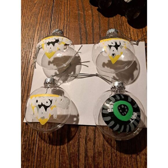 Monster Jam Ornaments El Toro Loco Max D + Hand-Painted Shatterproof Christmas - Picture 8 of 8